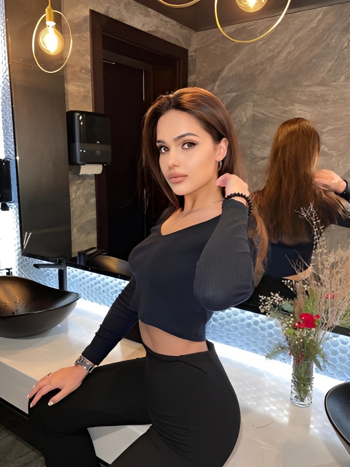 Адель привлекальеная девушка из Минусинска цена от 1500 руб