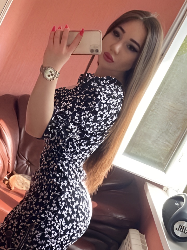 Екатерина привлекальеная девушка из Минусинска цена от 10000 руб