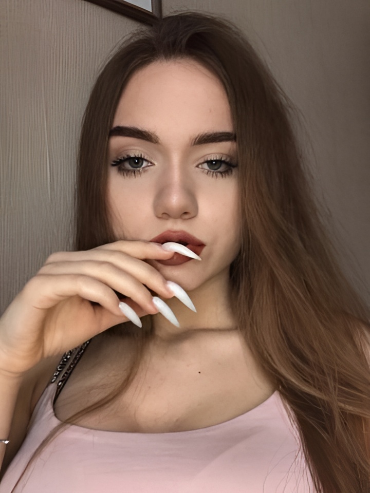 Наташа привлекальеная девушка из Минусинска цена от 10000 руб