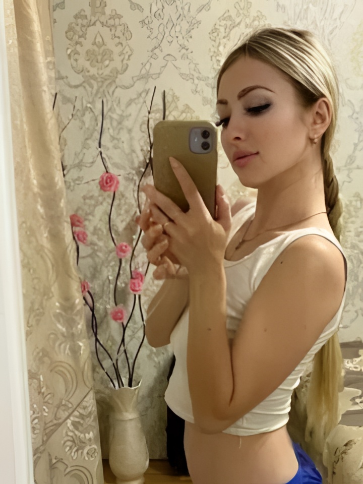 Индивидуалка Рената, доступна для личного знакомства от 2000 руб