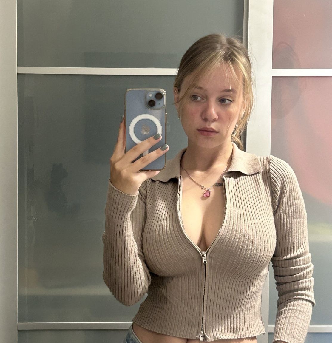 Маруся привлекальеная девушка из Минусинска цена от 3000 руб