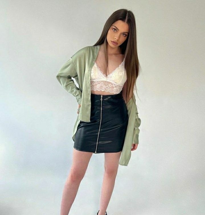 Индивидуалка Яна, доступна для личного знакомства от 3000 руб