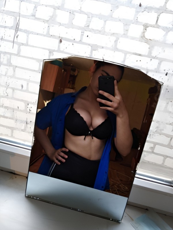 Хельга привлекательная девушка из Минусинска цена от 5000 руб