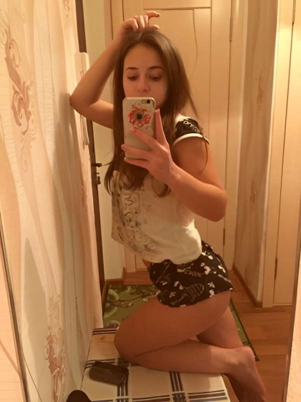 Лина привлекательная девушка из Минусинска цена от 5000 руб