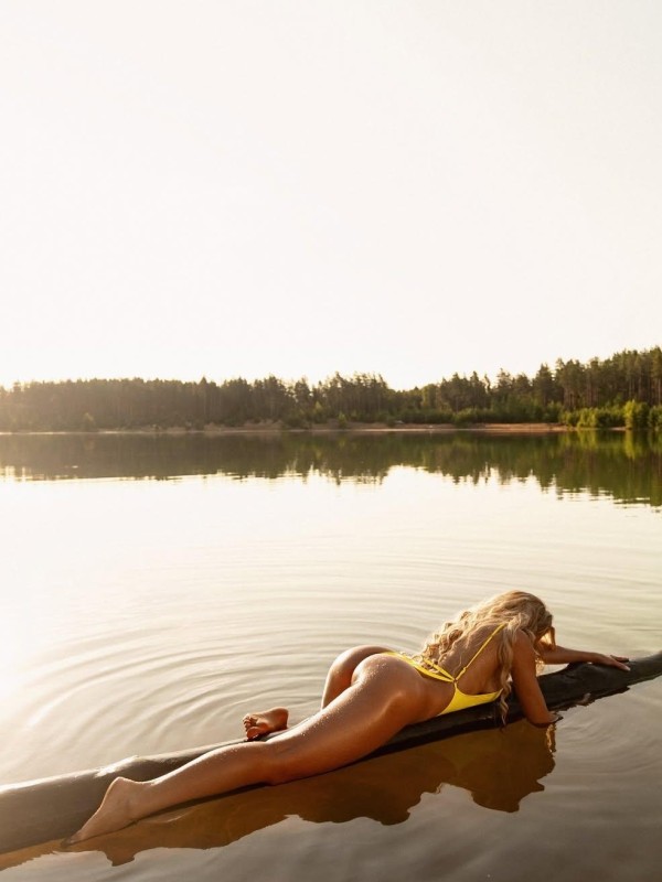 Света привлекательная девушка из Минусинска цена от 7000 руб