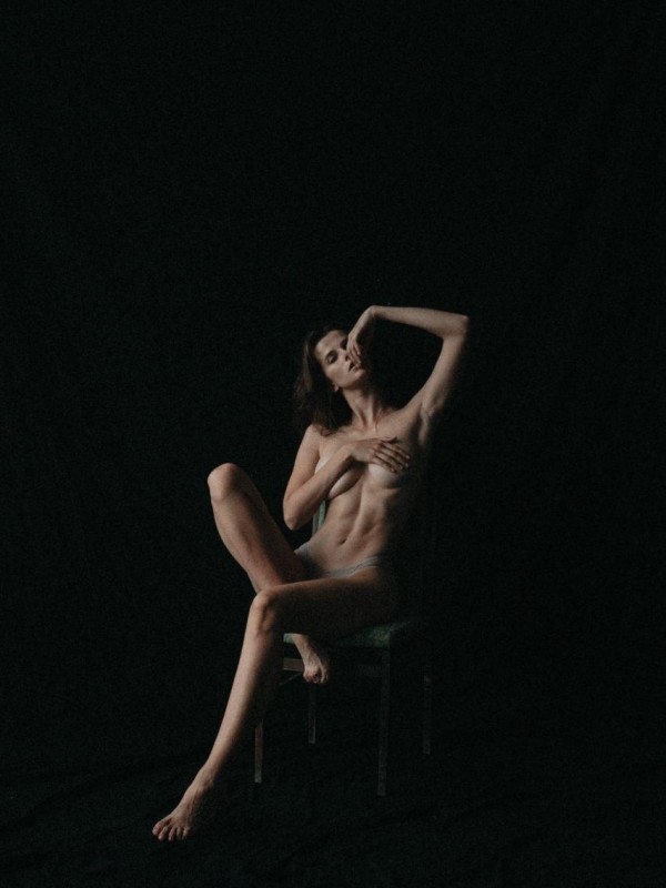 Донна привлекательная девушка из Минусинска цена от 10000 руб